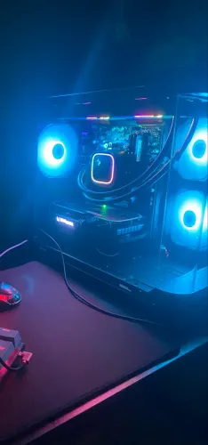 Vendo Pc sem placa de vídeo