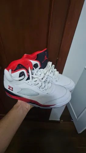 Tênis Air Jordan 5 Retro Masculino - Tam 41 - Novo