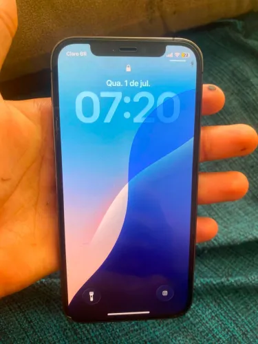 iPhone 12 Pro muito novo ainda na garantia
