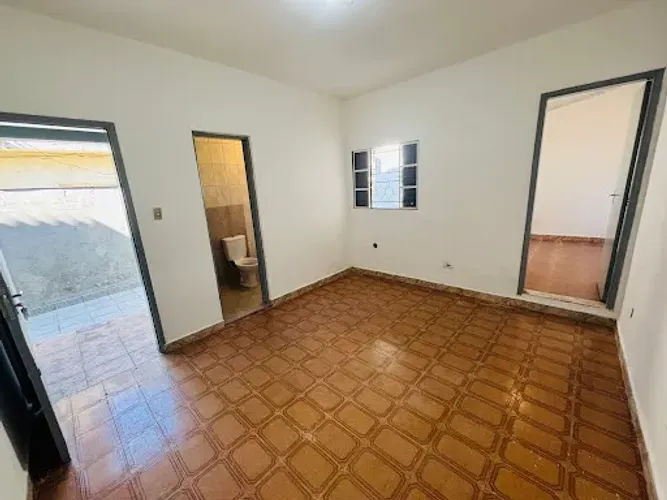 Casa com 1 dormitório para alugar, 25 m² - Vila Medeiros - São Paulo/SP
