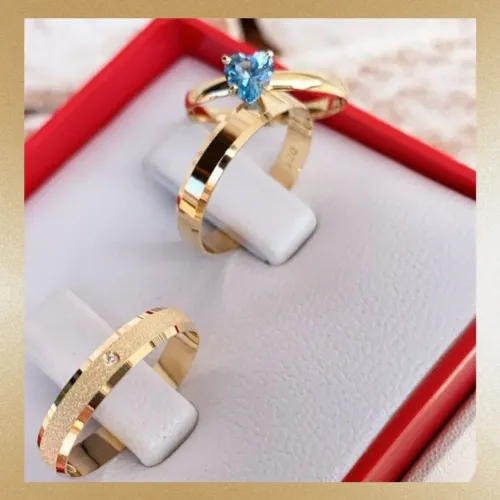 Conjunto Alianças Paris Chanfradas 4mm + Solitário. Namoro, Noivado, Casamento - Promoção!