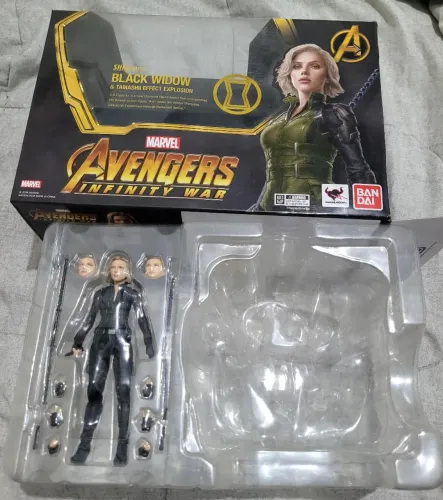 Viúva negra vingadores sh figuart