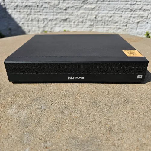 Nvr invd intelbras 1308 + HD 500Gb onvif CFTV IP