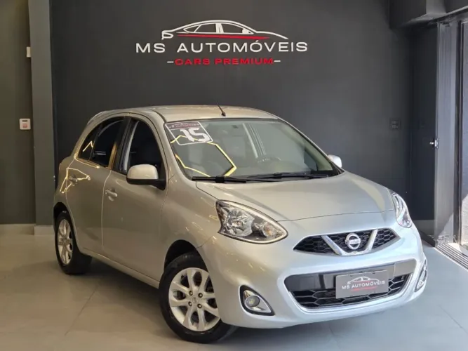 Nissan March SV 1.0 12V Flex 5P 2015