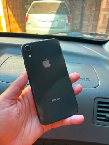 iPhone XR