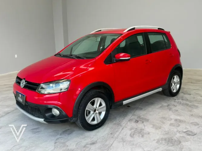 Volkswagen Crossfox 1.6 MI Total Flex 8V 5P 2011