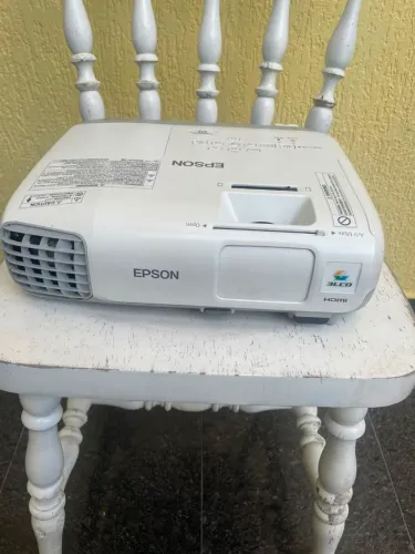 Projetor Epson H694A Powerlite X17