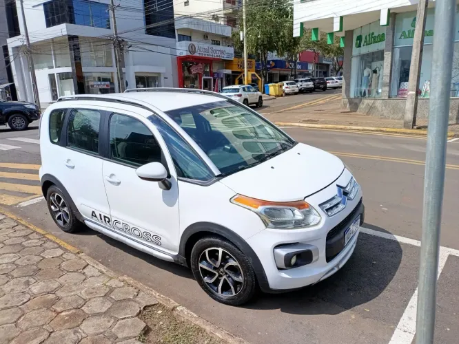 Citroen Aircross GLX 1.6 Flex 16V 5P Aut. 2014