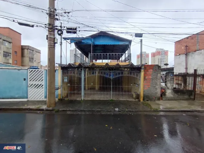 SOBRADO COM 3 DORMITÓRIOS A VENDA, 220 m²Vila Rio de Janeiro - GUARULHOS/SP