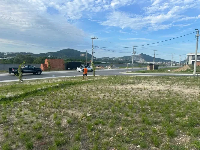 Terreno à venda no Condomínio VIVERDE 2  São Pedro da Aldeia