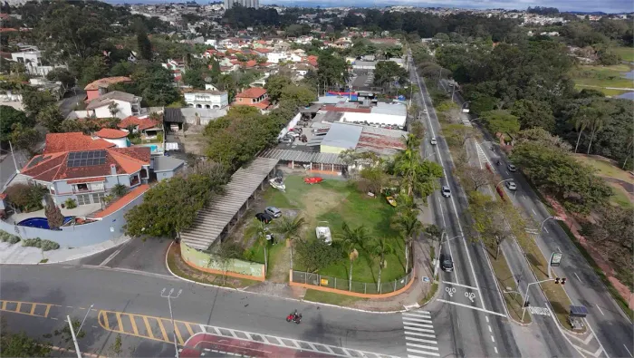 Terreno à venda em Interlagos, São Paulo - SP