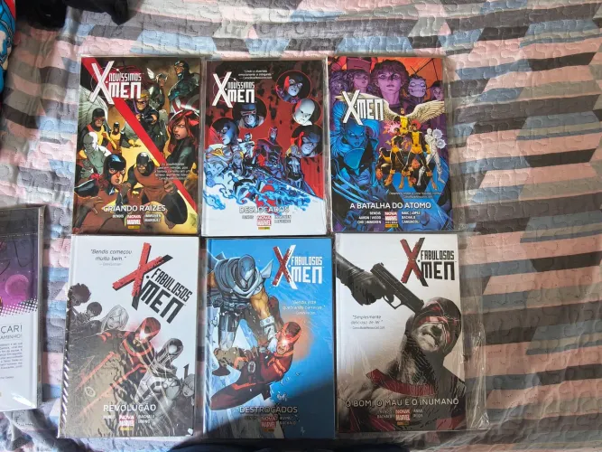 X-Men HQs. Capa dura.