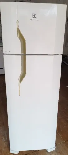 Geladeira Electrolux dc35a 260L 127V
