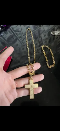 Corrente Cruz Pai nosso banhado a Ouro 18K pra vender hoje
