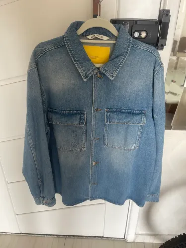 Camisa jeans grosso Zara tamanho GG nunca usado na etiqueta 