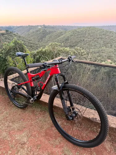 Caloi Elite Carbon FS 