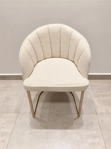 Cadeira Beverly Premium em Linho Bege Metal Champanhe