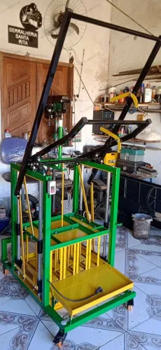 Máquina poedeira de bloco
