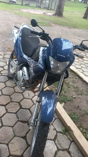 Vendo ou troco por saveiro ou golf chamar no *