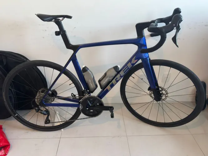 Bicicleta road Trek Madone tamanho L