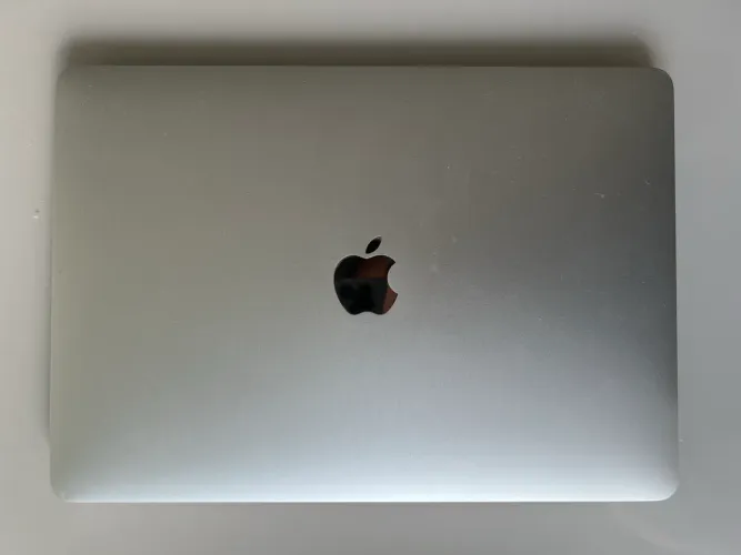 MacBook Air 8gb 256gbSSD
