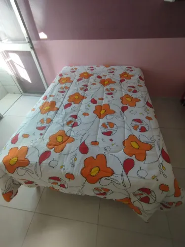Cama de Casal 1,40x1,90 - Acompanha lençol