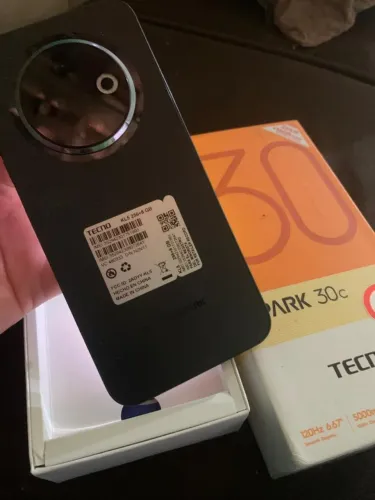 Tecno spark 30c