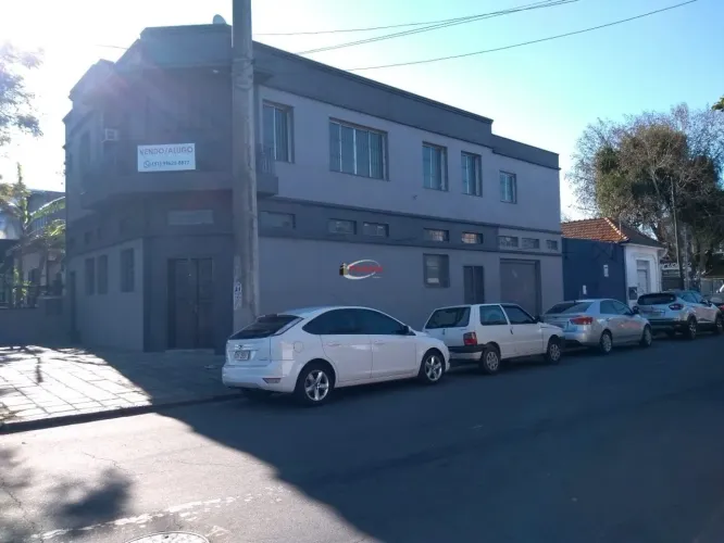 loja, 170m², Bairro Navegantes