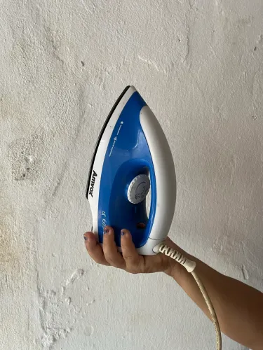 Ferro de passar Amvox