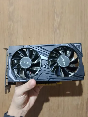 GTX 1650 4GB - EXCELENTE ESTADO