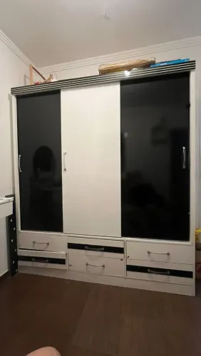 Guarda roupa solteiro