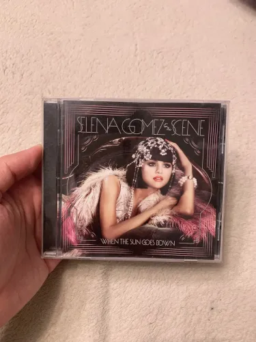 CD Selena Gomez - When the Sun Goes Down 