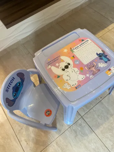 Kit mesa e cadeira poltrona infantil