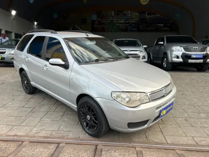 Fiat Palio Weekend HLX 1.8 MPI Flex 4P 2005