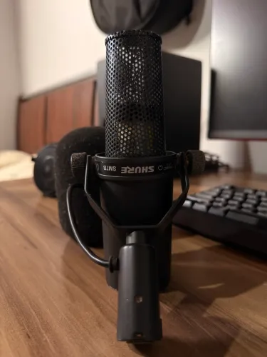 Microfone Dinâmico Shure SM7B 