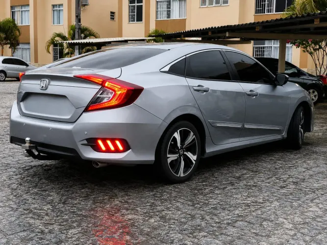 Honda Civic Sedan EXL 2.0 Flex 16V Aut.4p 2017