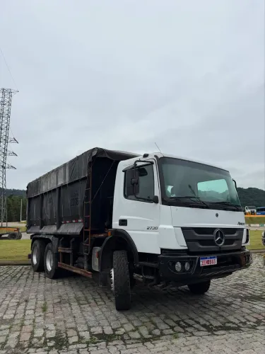 MB Atego 2730 Caçamba - 2022 - 35000km - traçado