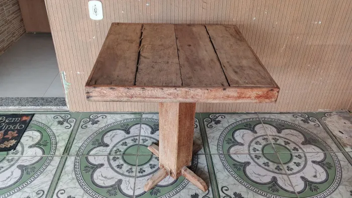 Mesa madeira