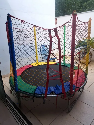 Pula pula 2 metros marca Henri Trampolim 