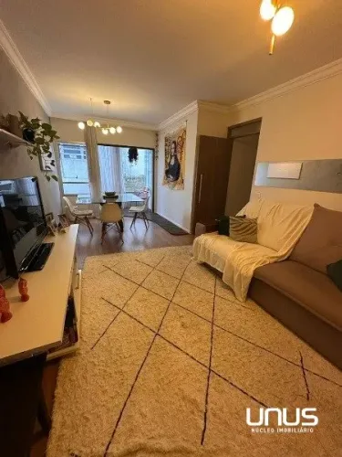 Apartamento de 3 dormitórios em Coqueiros