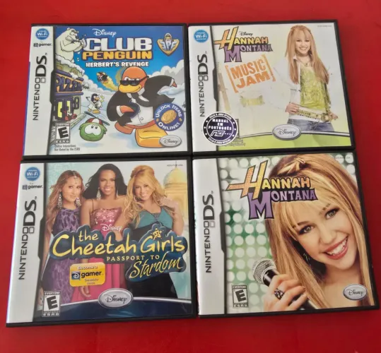 Lote de 4 jogos nintendo ds originais 
