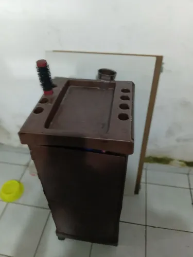 CARRINHO AUXILIAR DE CABELEIREIRO