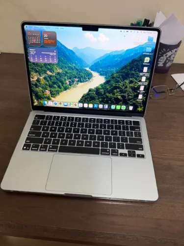 MACBOOK AIR M4 13" 256GB - SKY BLUE