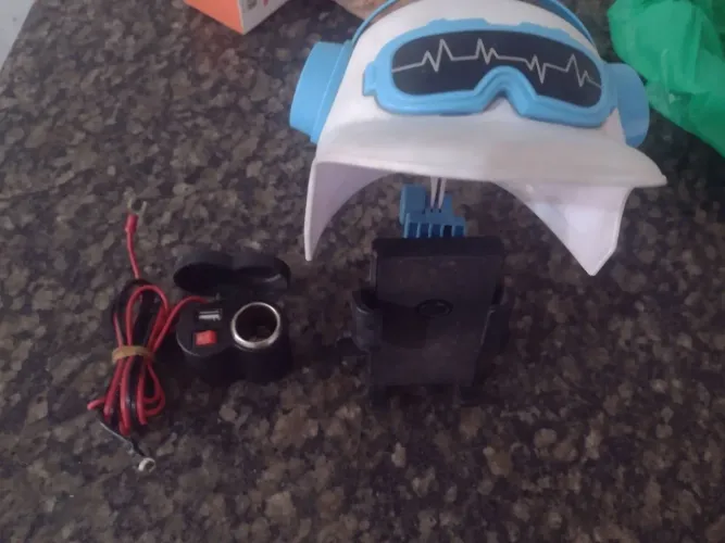 Suporte de celular para motos + carregador USB para motos
