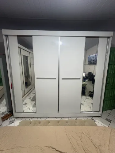 Guarda roupa branco (casal)
