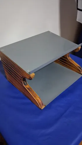 Suporte de mesa para notebooks