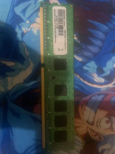 RAM 4 GB DDR3 (1 peça)