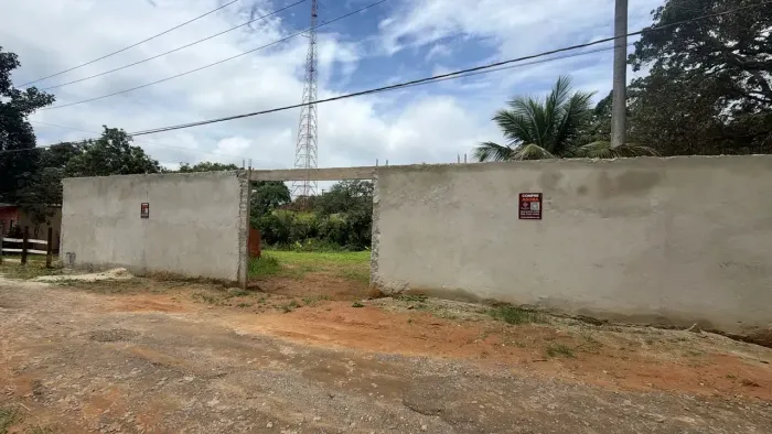 Lote a margem da Presidente dutra no Varjão 920 metros quadrados em Varjão - Piraí - RJ
