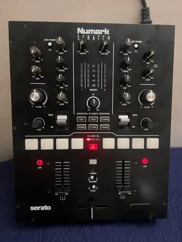 Mixer Numark Scratch
