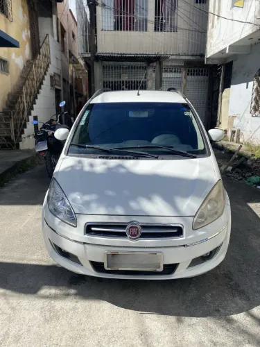 Fiat Idea Essence Dualogic 1.6 Flex 16V 5P 2015